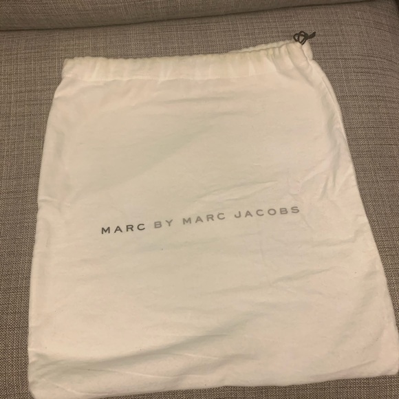 Red Marc Jacobs bag - Picture 7 of 9